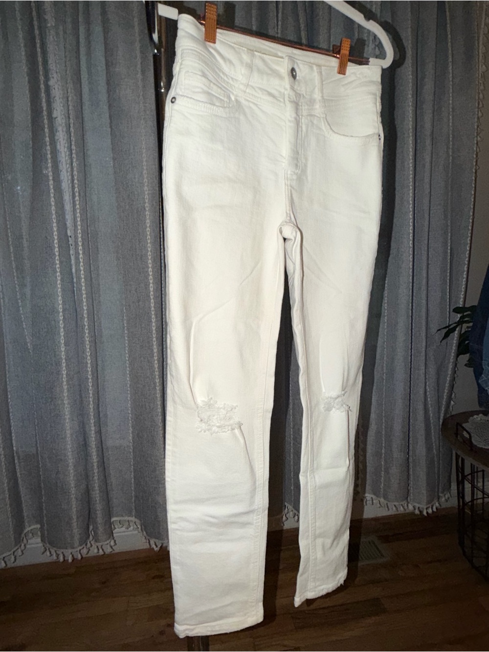 Pilcro and the Letterpress-   White Skinny Jeans with Knee Distress